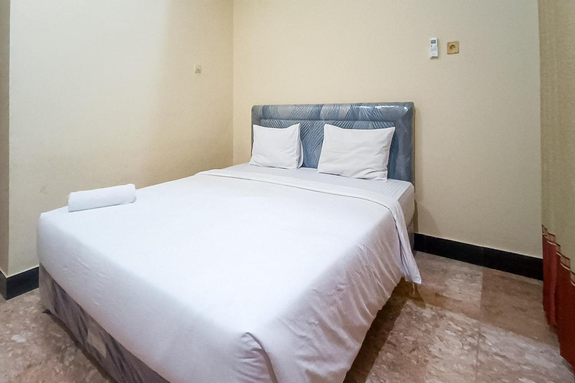 Reddoorz At Senaz Guesthouse Mataram Exterior photo